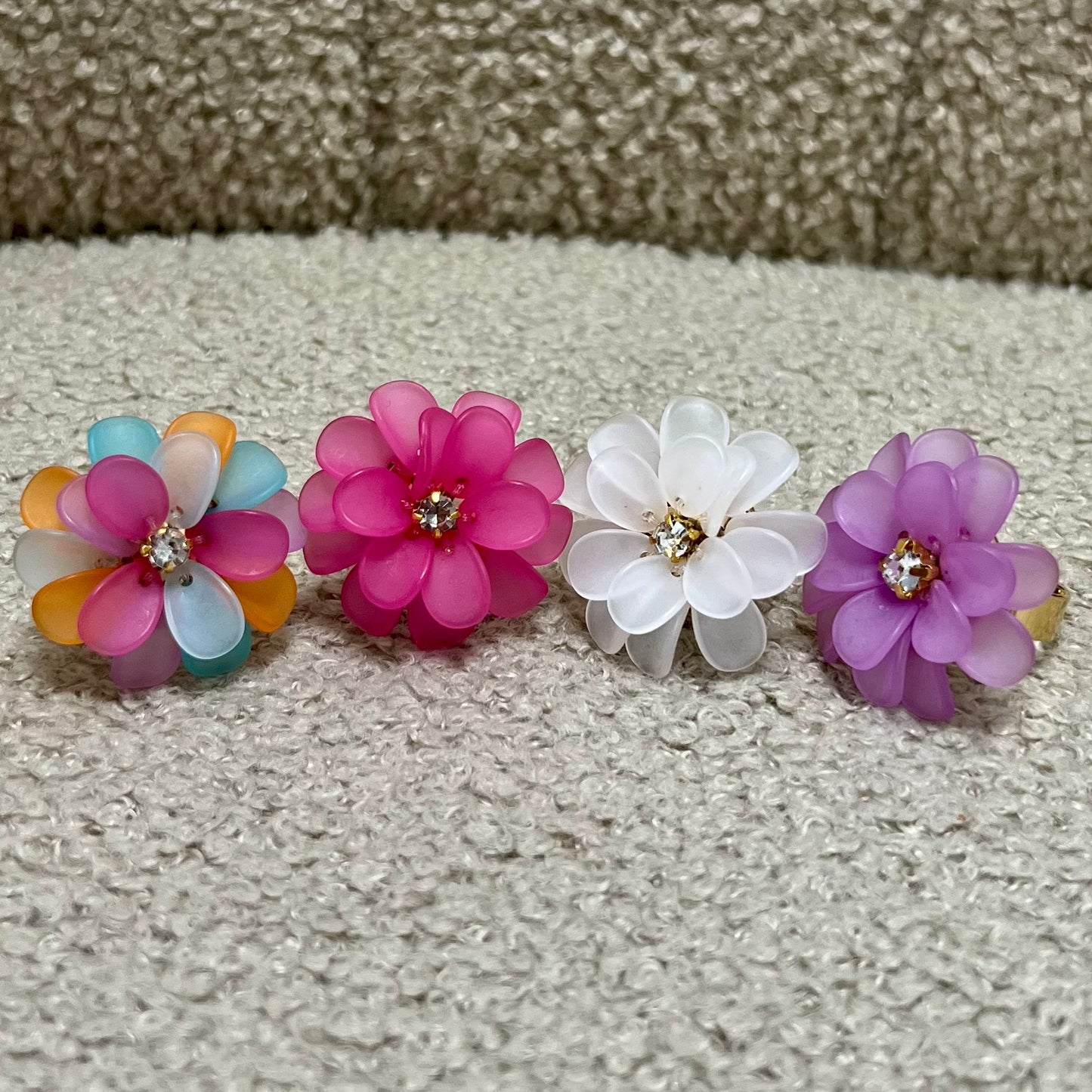 FLOWER STATEMENT RING PINK GOLD